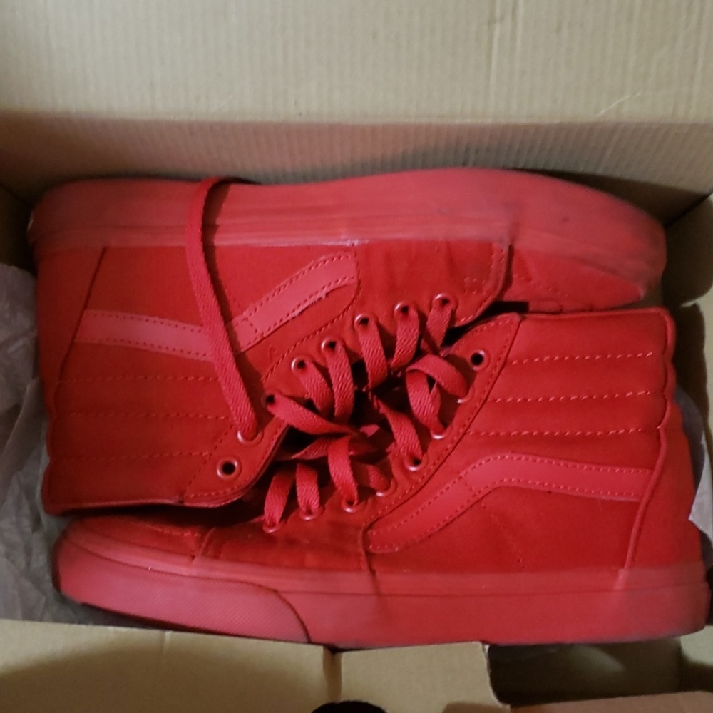 Red Van's